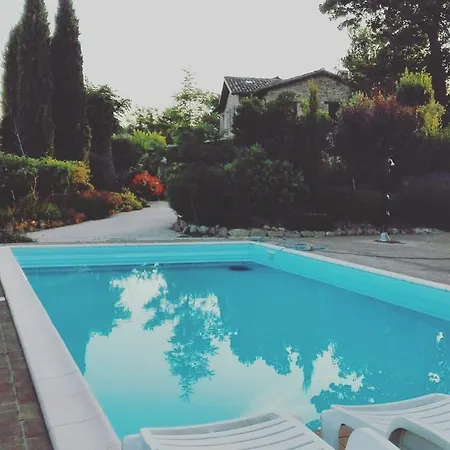 Bed and Breakfast Casale Il Cerqueto San Severino Marche Exterior foto